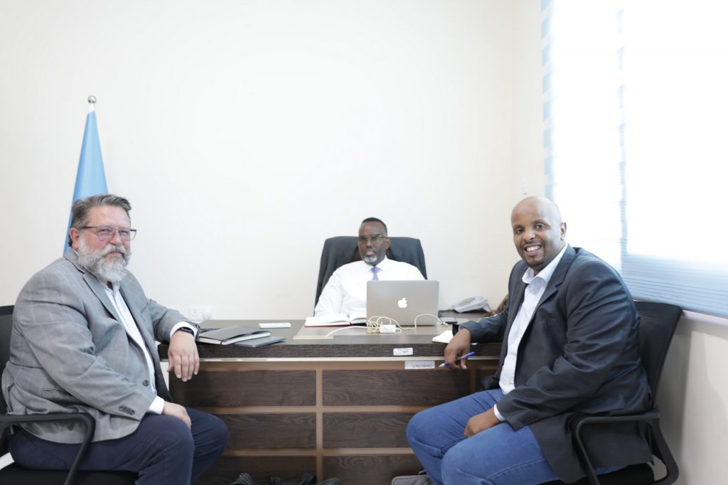 Mohamed Dubo with investors